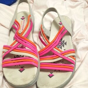 Skecher sandals